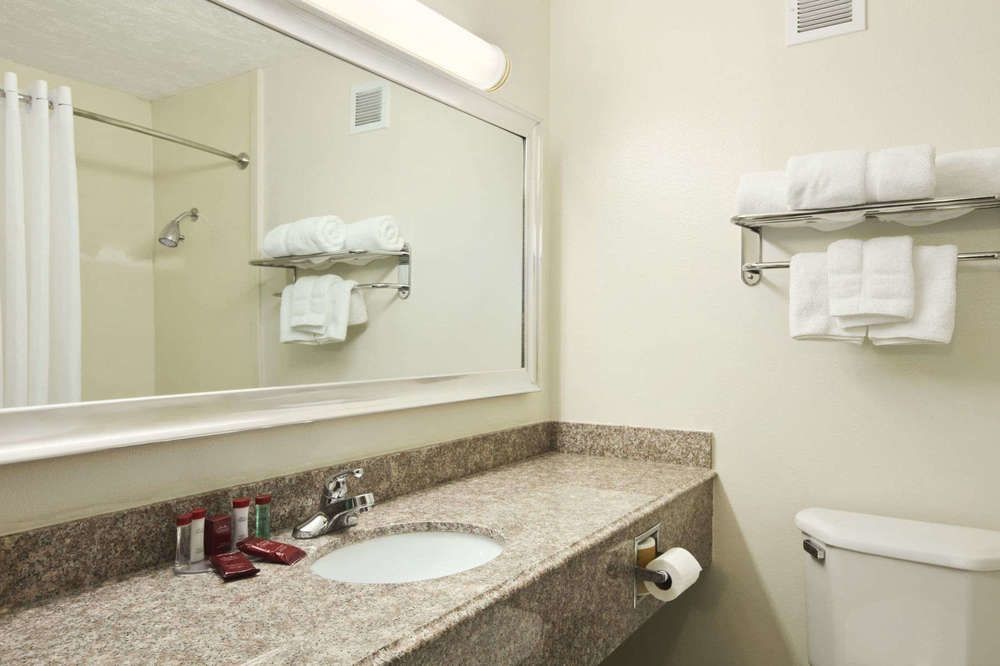 Hotel Candlewood El Paso By Ihg Sunrise Acres